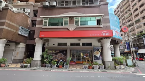 喜得 炭火燒三明治 品牌形象