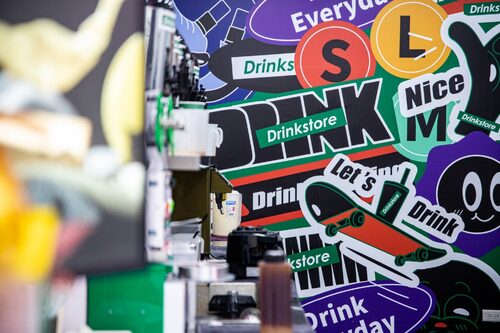 DrinkStore 水雲朵 品牌形象