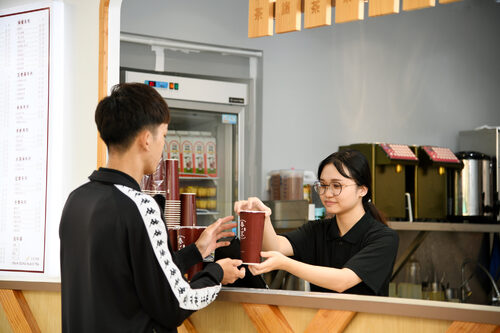 春苳紅茶 品牌形象