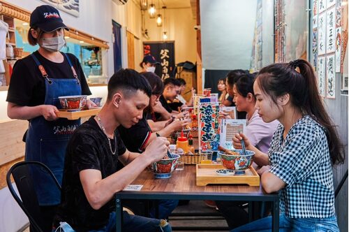 父山白俠  粥品專賣店 品牌形象