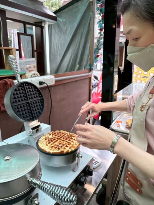 名丘屋鬆餅 16萬辦到好 品牌形象